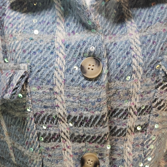 Womens Shacket Size Large - Picture 4 of 9